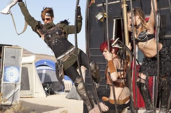 Road Warrior Weekend Brings Mad Max Fans To The Desert, Recreates Post-Apoc...