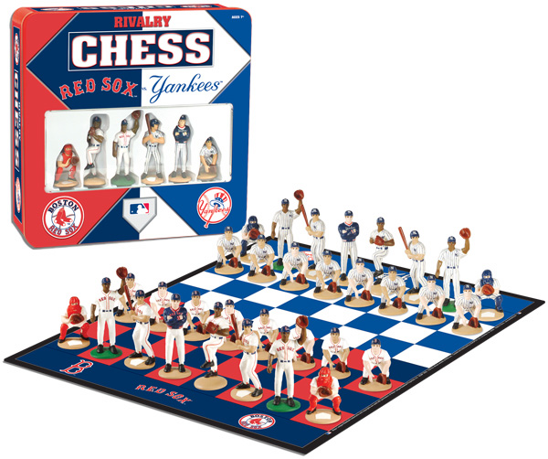 Sports Memorabilia Yankees vs Red Sox Chess Set 