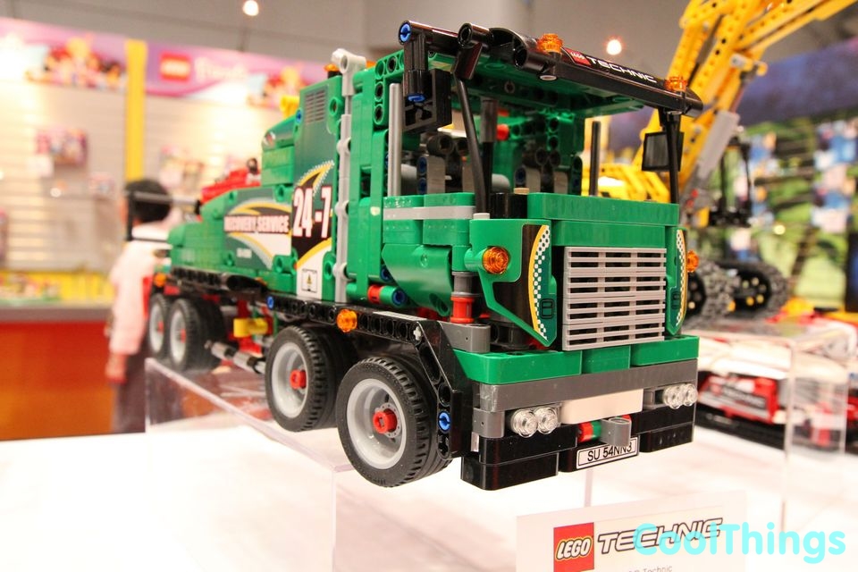 gentage Mastery øve sig LEGO Technic Service Truck Set 42008 Pics