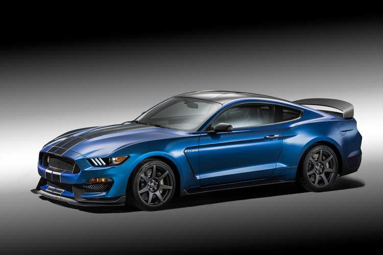 ford-shelby-gt350r-mustang-1