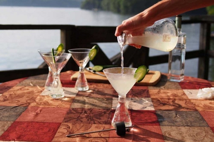 periodic-tableware-cocktail-shaker-set-2