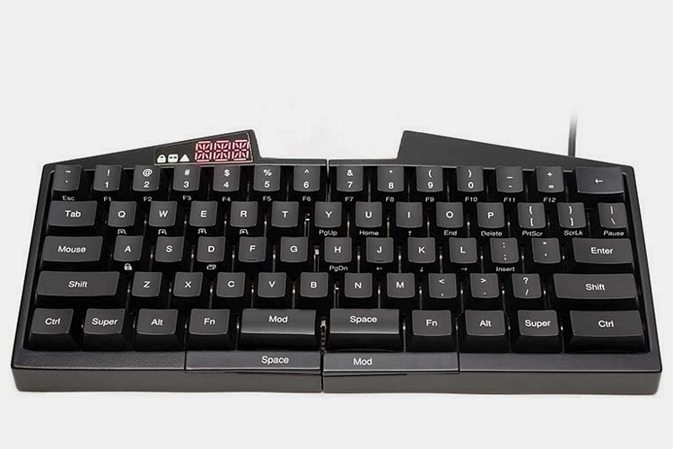 ultimate-hacking-keyboard-2