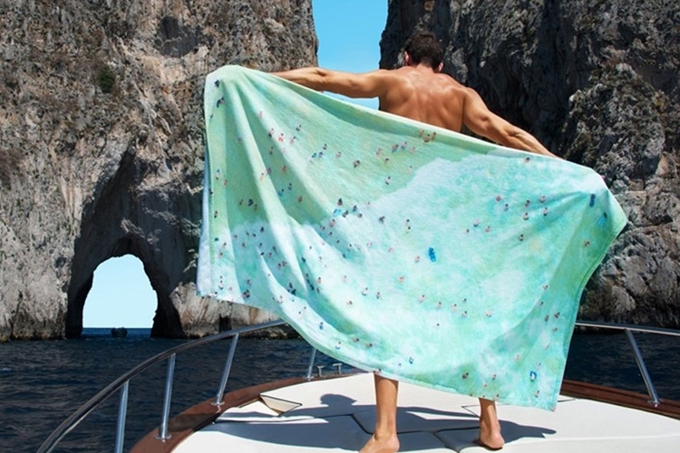 gray-marlin-oversized-beach-towel-2