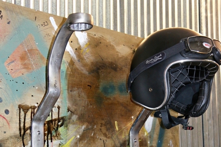 wrench-motorcycle-helmet-rack-2
