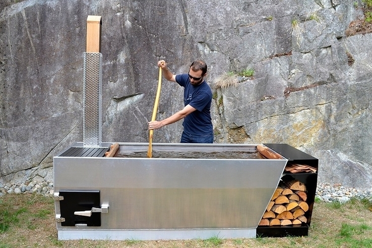 soak-outdoor-wood-fire-hot-tub-1
