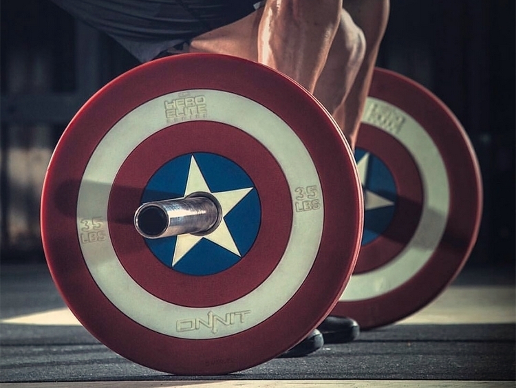 onnit-captain-america-barbell-plates-2