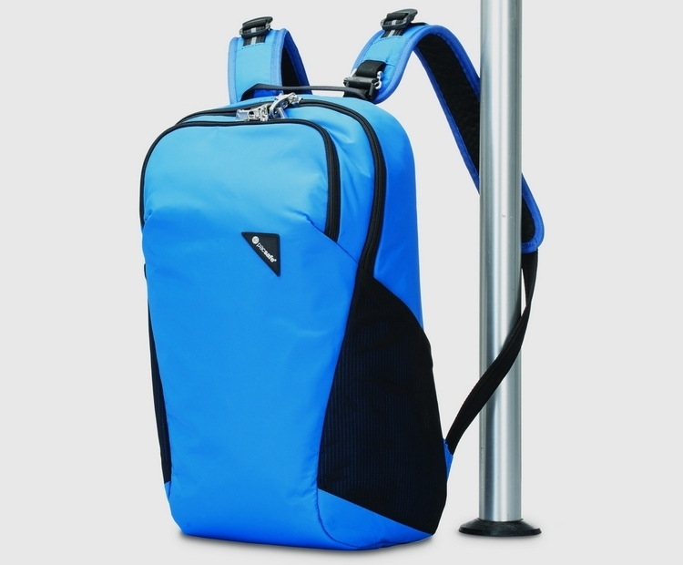 pacsafe-vibe-backpack-1
