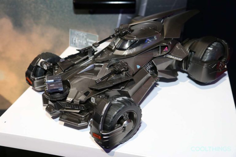 mattel batmobile 2017