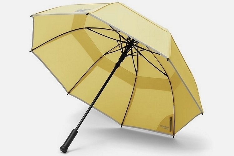 weatherman-umbrellas-1