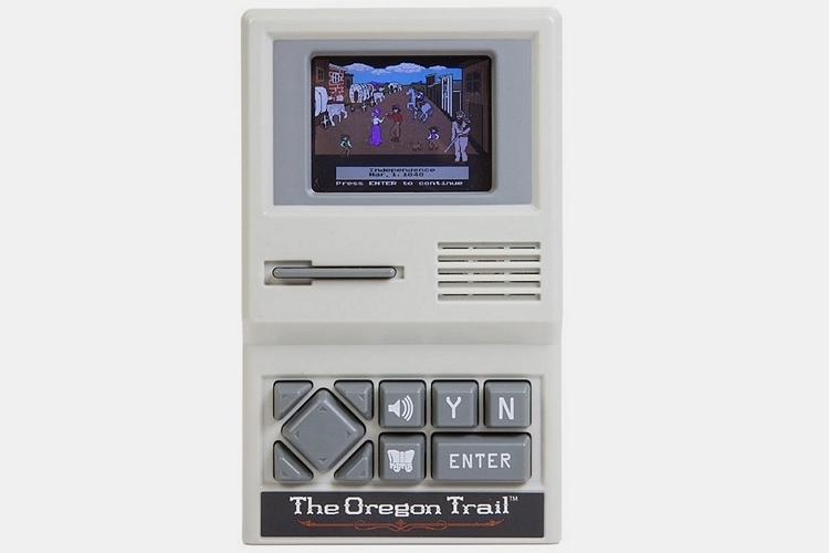 handheld-oregon-trail-game-2