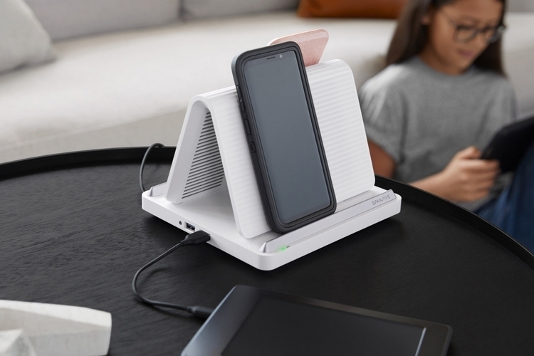 spansive-source-wireless-charger-4