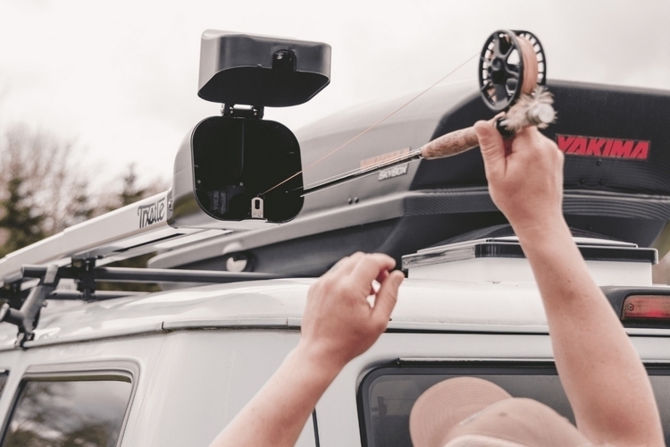 FishEyes Rod With Camera Gives Sport Fishermen An Underwater View
