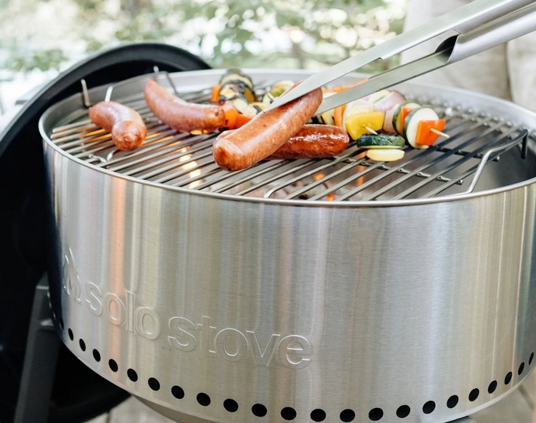 Solo Stove 22 in. Charcoal Grill Bundle 