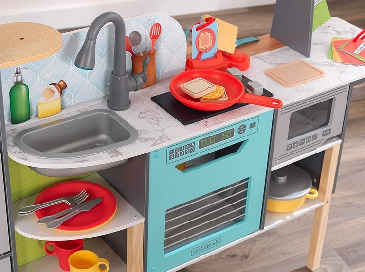 kidkraft amazon alexa enabled 2 in 1 kitchen and market