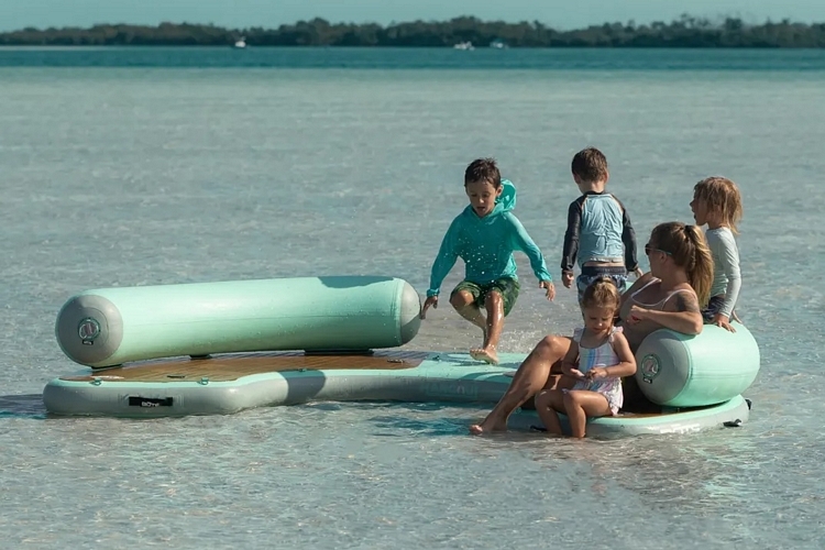 Bote Inflatable Dock Hangout 240 Classic