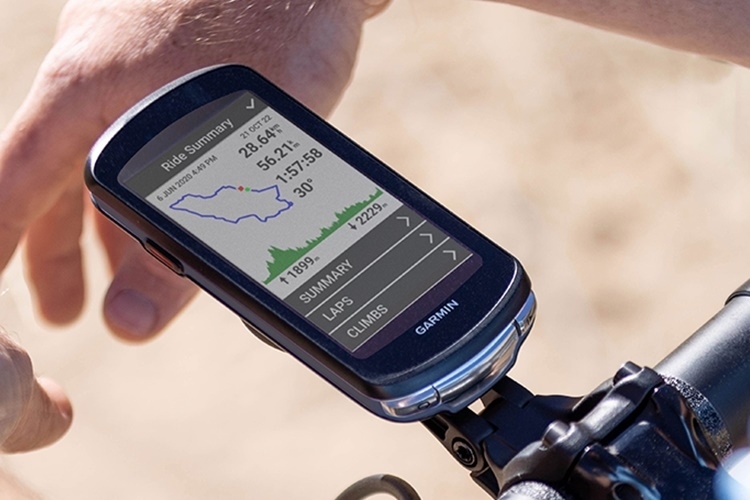 Garmin introduces the Edge 1040 Solar, the ultimate GPS bike computer  featuring breakthrough solar charging and multi-band GNSS technology