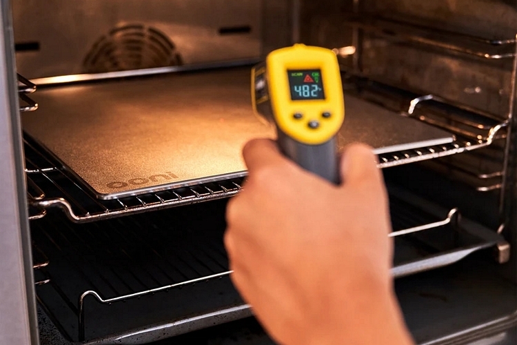 Ooni Infrared Thermometer - Ooni Pizza Oven Thermometer - Ooni IR