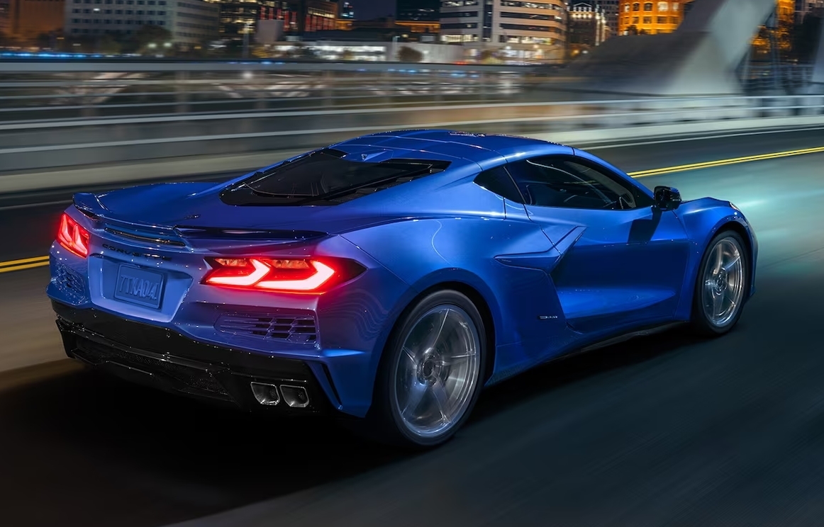 2024 Chevrolet Corvette ERay Gives America’s Sports Car A Hybrid Powetrain