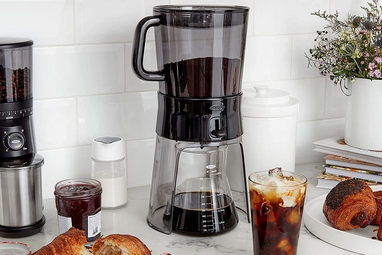 KitchenAid 28oz Cold Brew Coffee Maker Iced Coffee Concentrate KCM4212SX 14  Cups