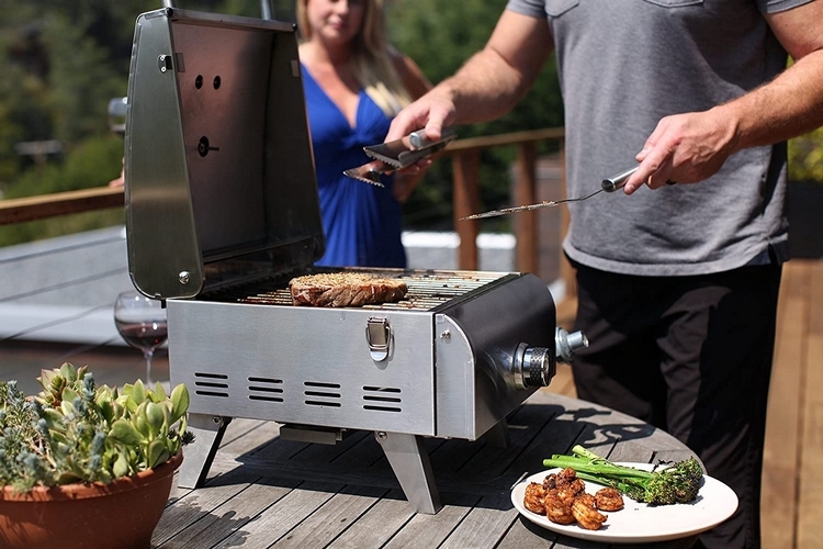 https://netdna.coolthings.com/wp-content/uploads/2023/05/the-best-small-grills-for-limited-open-spaces-00.jpg