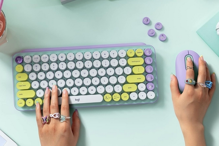 https://netdna.coolthings.com/wp-content/uploads/2023/11/the-best-tech-gifts-for-teen-girls-04-logitech-pop-keys.jpg